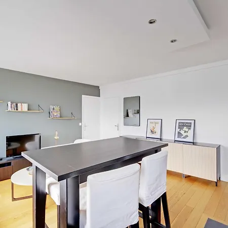 Charming 1br 2p - 12 *