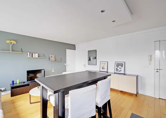 Charming 1br 2p - 12 *